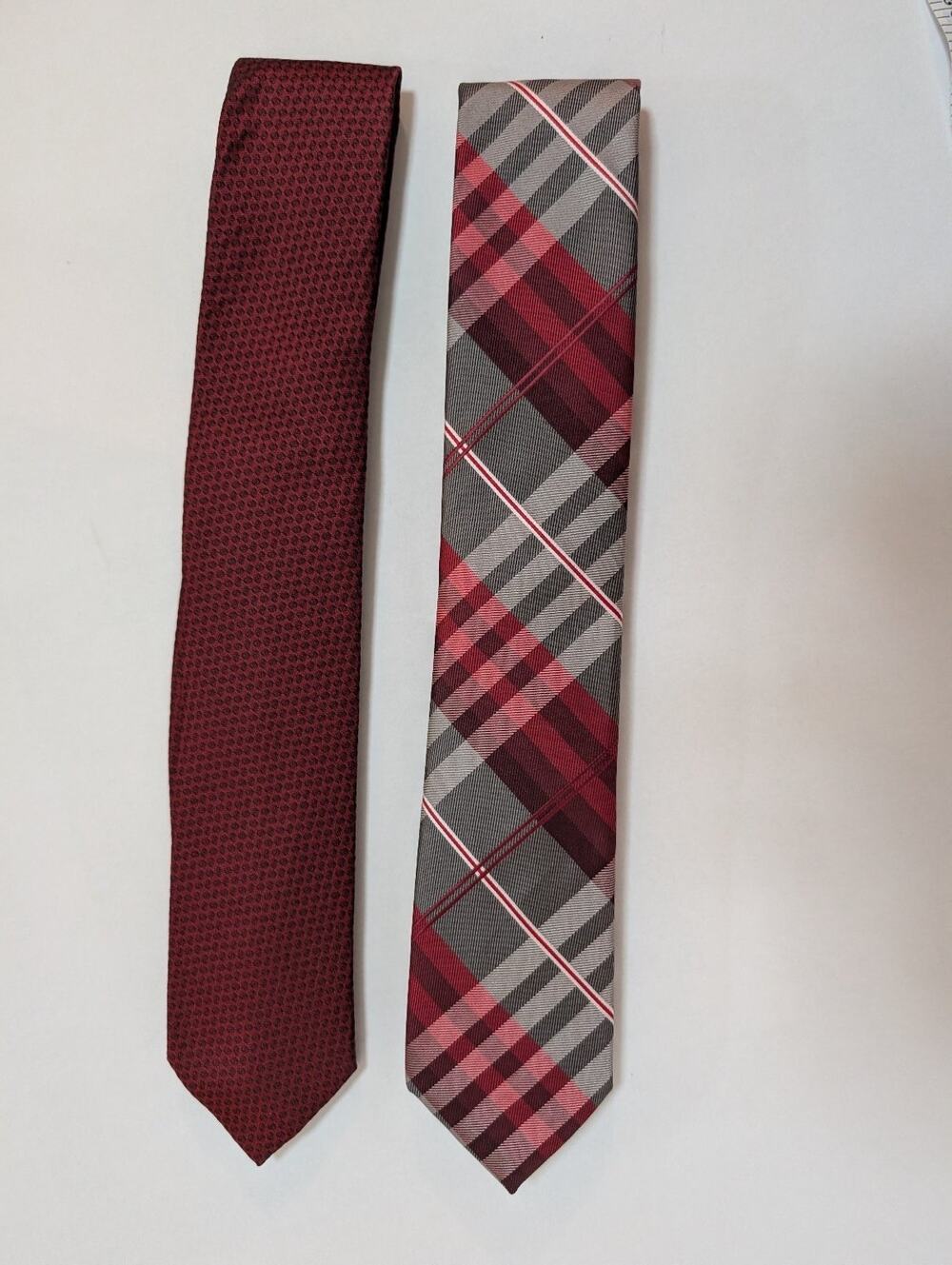 Van Heusen Men's Tie Lot 2-Pack Red Plaid Textured Burgundy Necktie Set